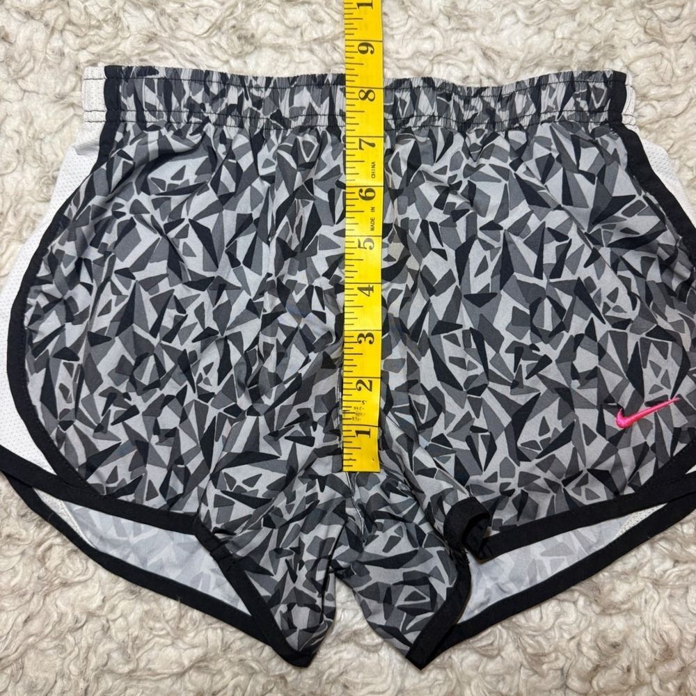 Nike Women's Dri-Fit Tempo Running Shorts Size XS Small Geometric Print - Picture 6 of 9